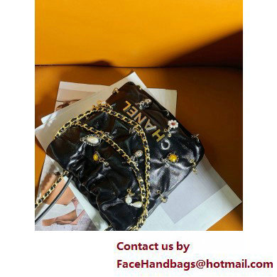 Chanel Shiny Lambskin, Bijoux Charms  &  Gold-Tone Metal CHANEL 22 Mini Handbag AS3980 Black